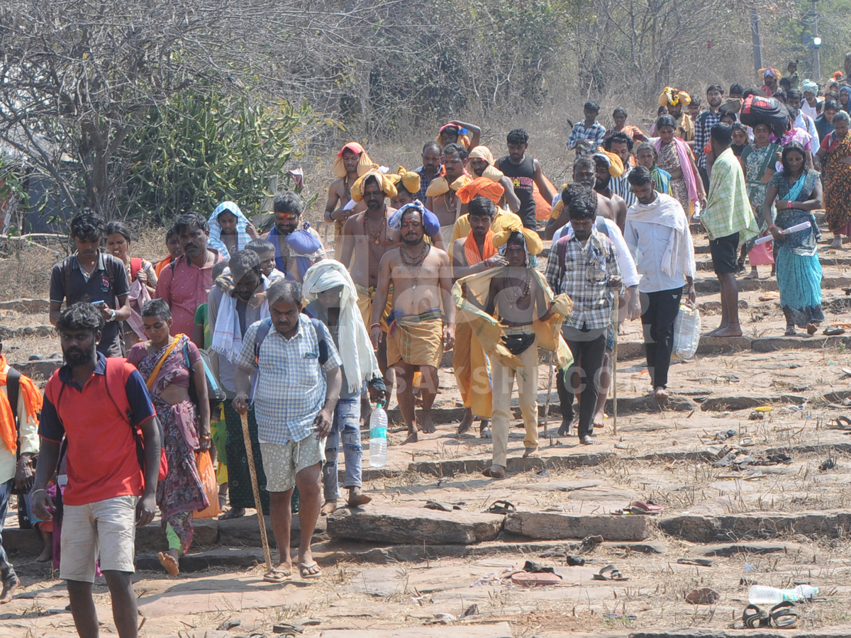 Shiva_20Devotees_20Walking_20To_20Srisailam_20Photos_20_2815_29.jpg 15