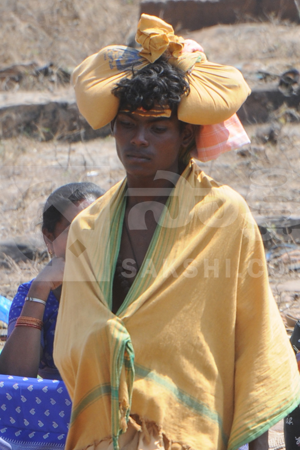 Shiva_20Devotees_20Walking_20To_20Srisailam_20Photos_20_2816_29.jpg 16