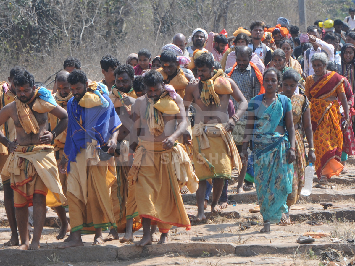 Shiva_20Devotees_20Walking_20To_20Srisailam_20Photos_20_2820_29.jpg 20