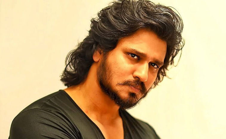nikhil-swyambhu.jpg