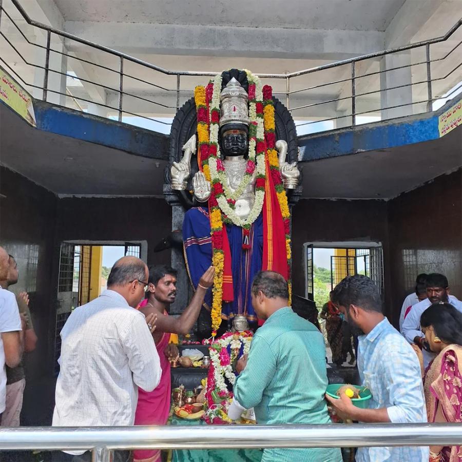 Gantala_20Shanaichara_20Swamy_20Temple_20Madanapalle_20HD_20Photos__20_2822_29.jpg 22