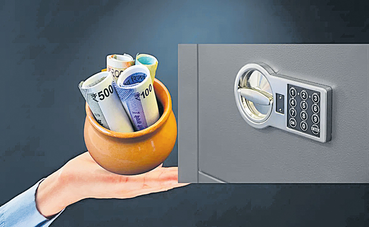 LOCKER-CHARGES.jpg