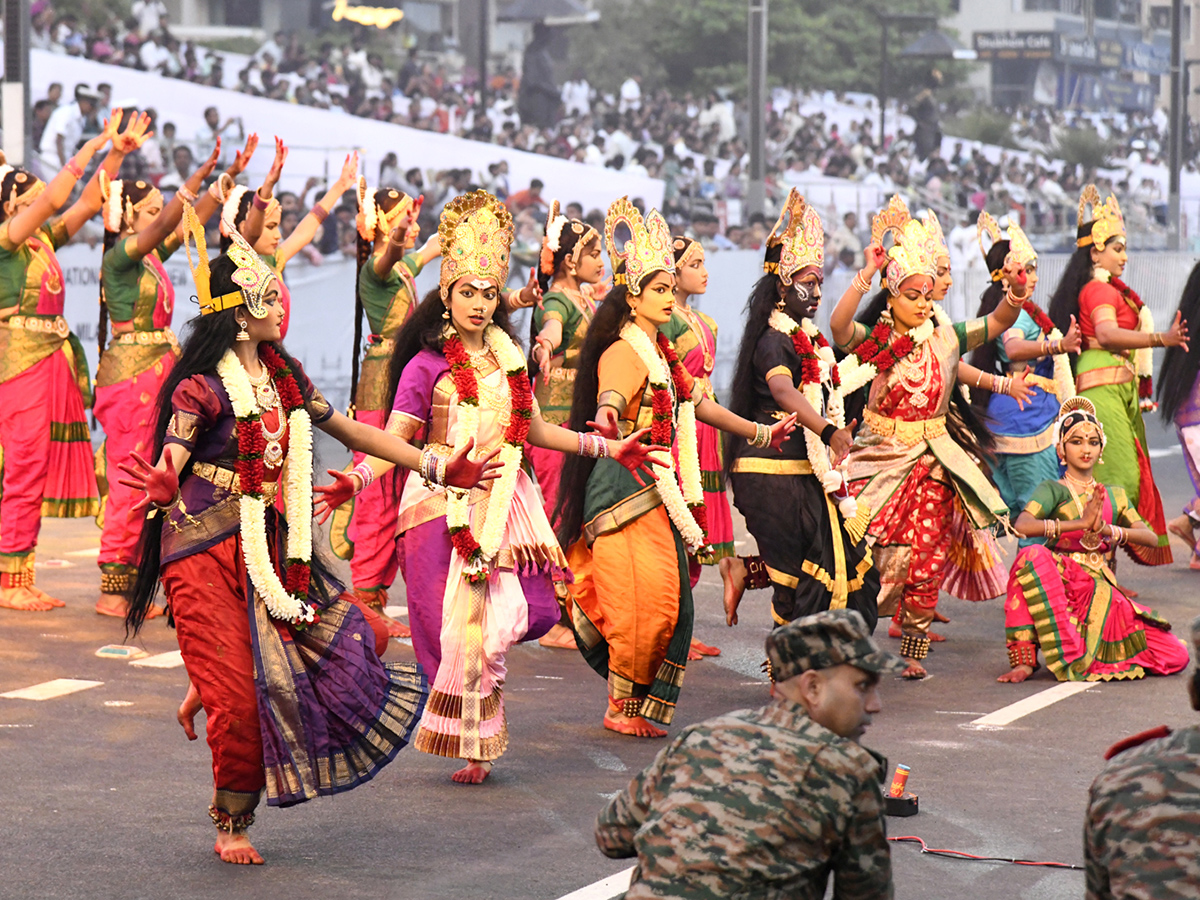 Indian_20Navy_20inaugurates_20MILAN_20Village_20in_20Visakhapatnam__20_2816_29.jpg 16