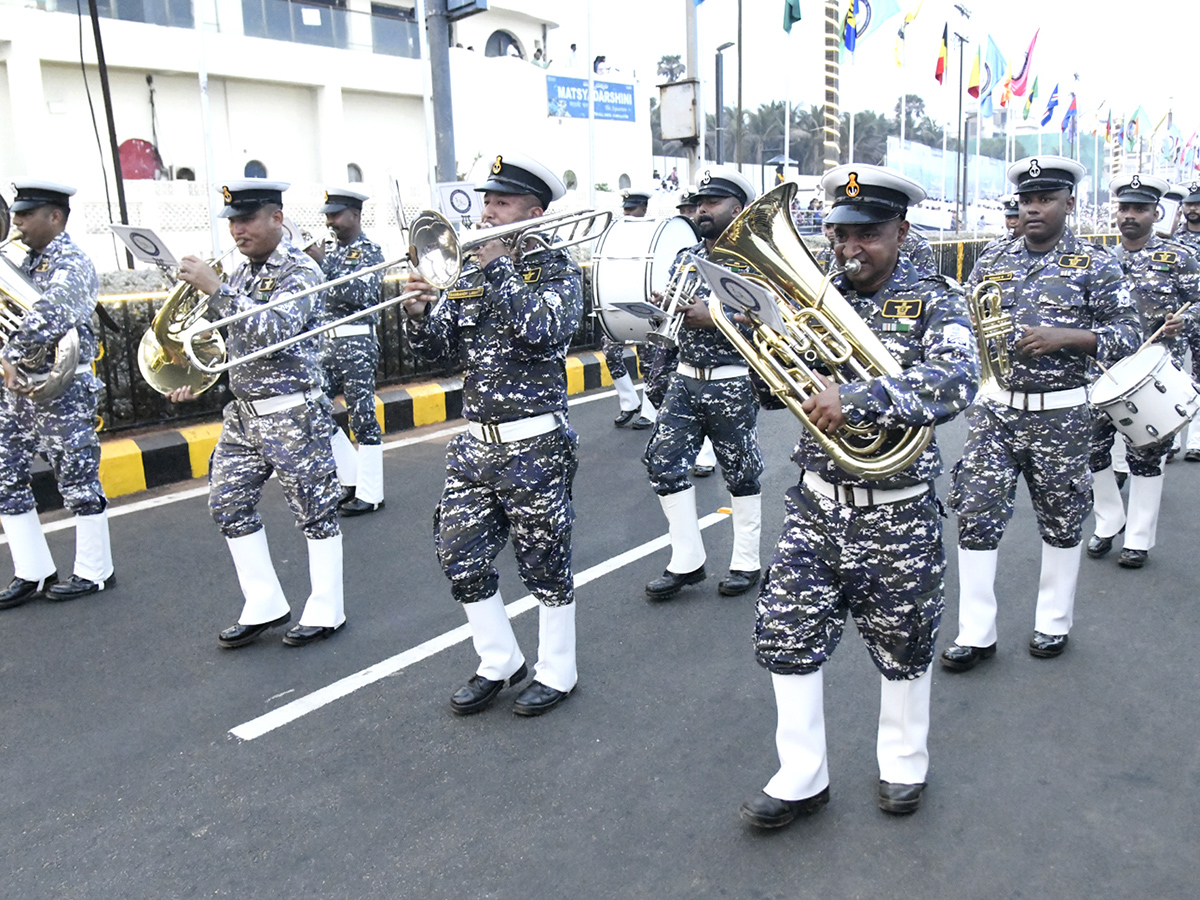 Indian_20Navy_20inaugurates_20MILAN_20Village_20in_20Visakhapatnam__20_2818_29.jpg 18