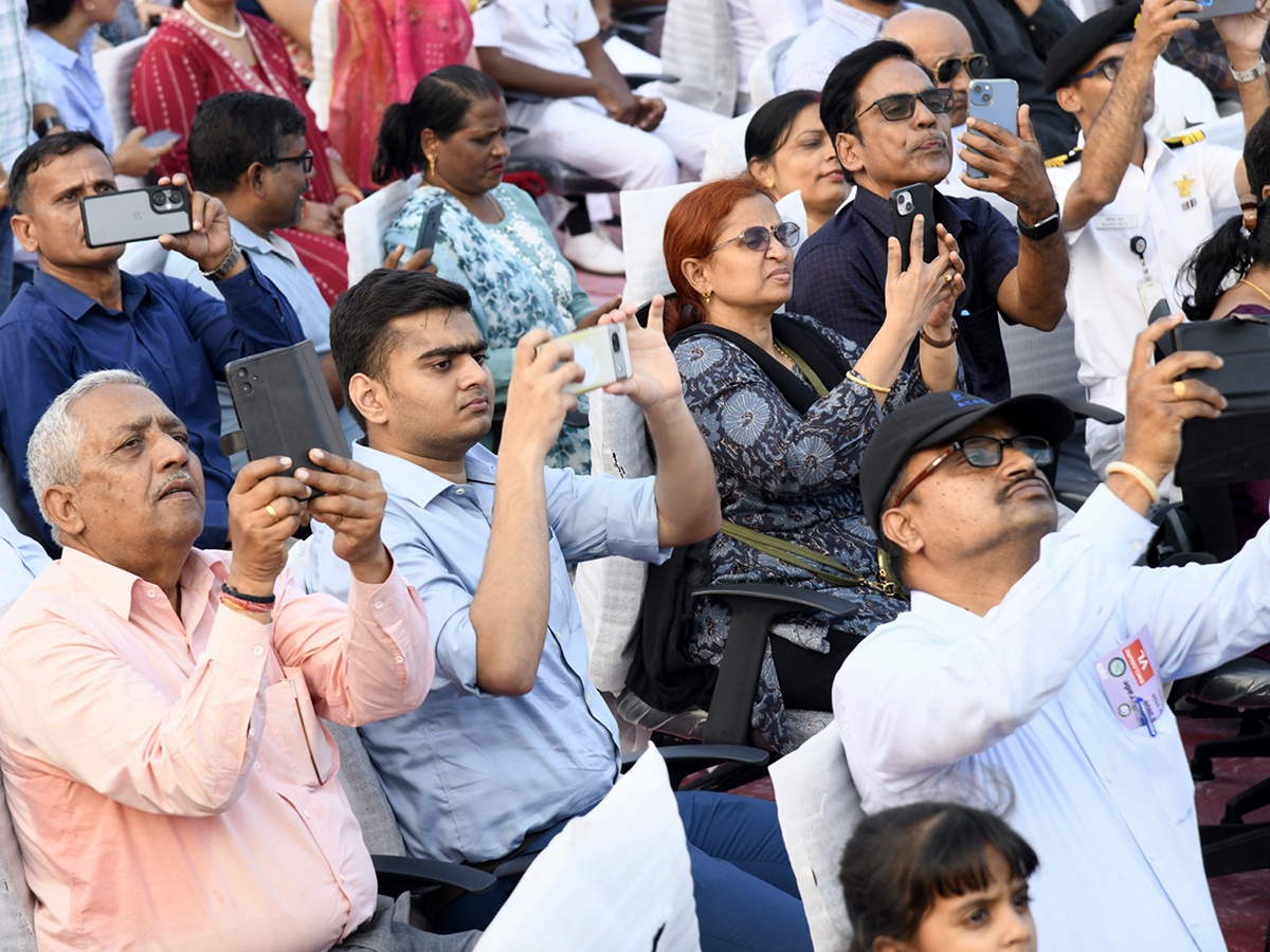 Indian_20Navy_20inaugurates_20MILAN_20Village_20in_20Visakhapatnam__20_285_29.jpg 5