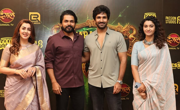 Maragadha_20Naanayam_202_20Begins_20with_20Grand_20Pooja_20Photo_20_281_29.jpg 7