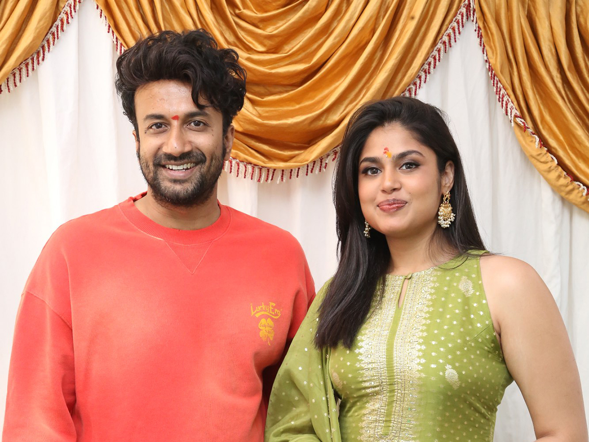 Satyadev_20New_20Movie_20Opening__20_2811_29.jpg 11