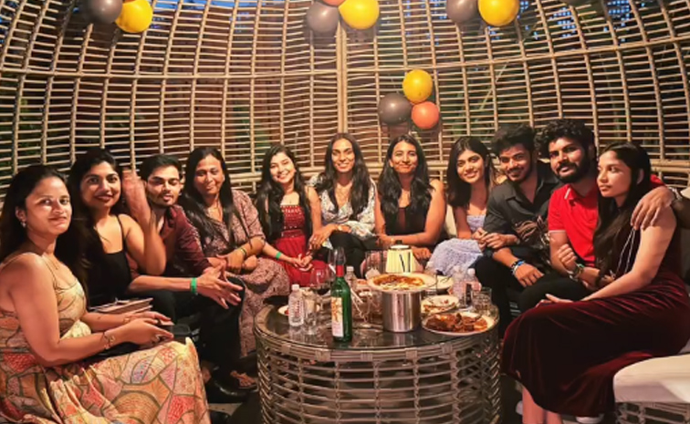 Celebreties_20At_20Producer_20kona_20Venkat_20Birthday_20Party_20Photos_20_2816_29.jpg 6