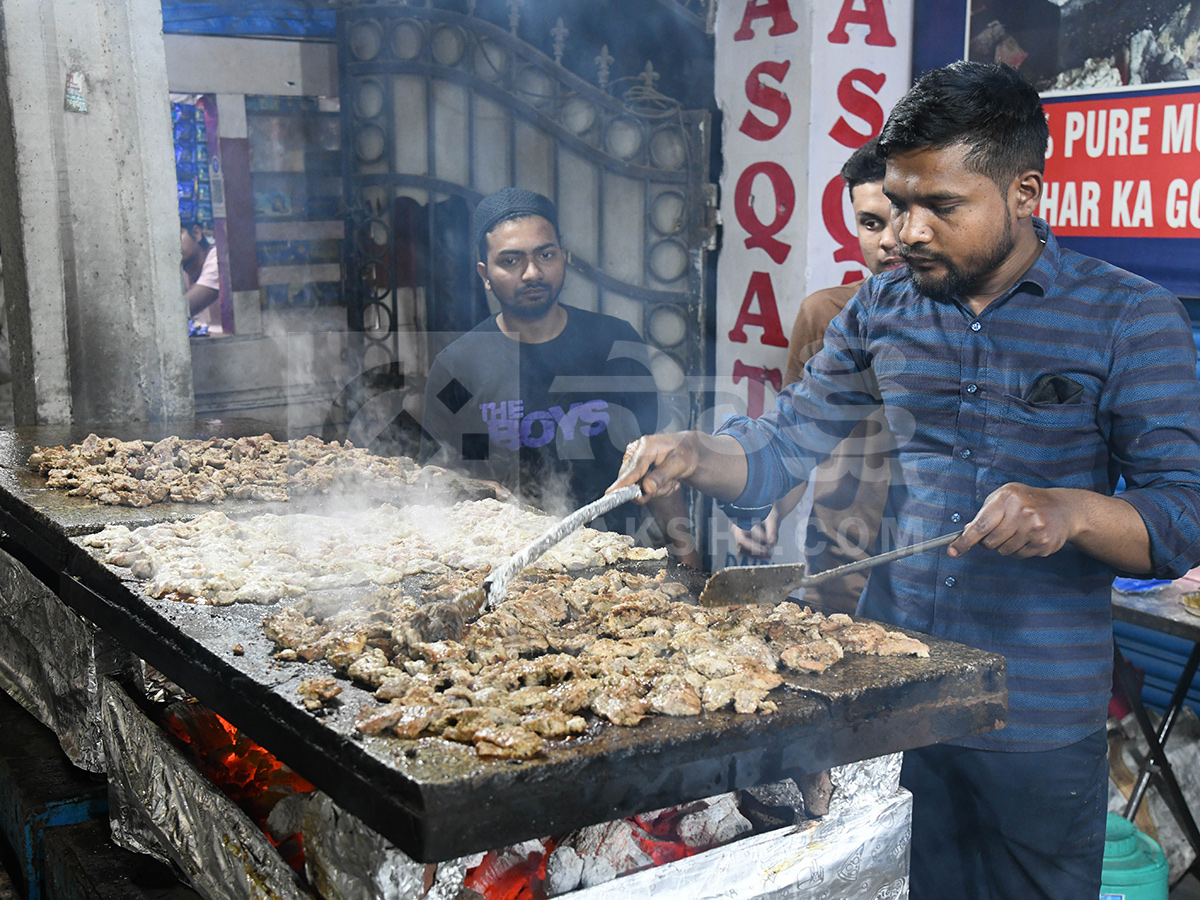 Hyderabad_20Ramadan_202026_20Special_20Food_20HD_20Photos__20_2811_29.jpg 11