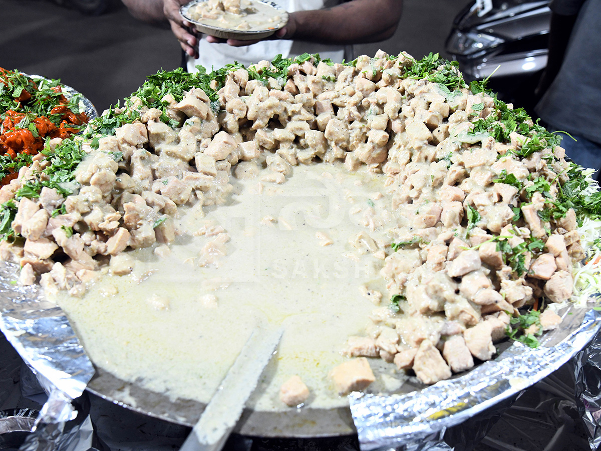 Hyderabad_20Ramadan_202026_20Special_20Food_20HD_20Photos__20_2814_29.jpg 14