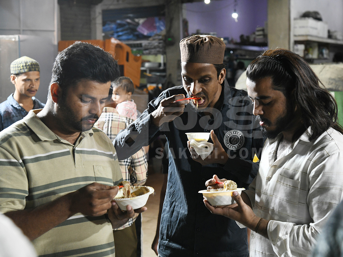 Hyderabad_20Ramadan_202026_20Special_20Food_20HD_20Photos__20_283_29.jpg 3