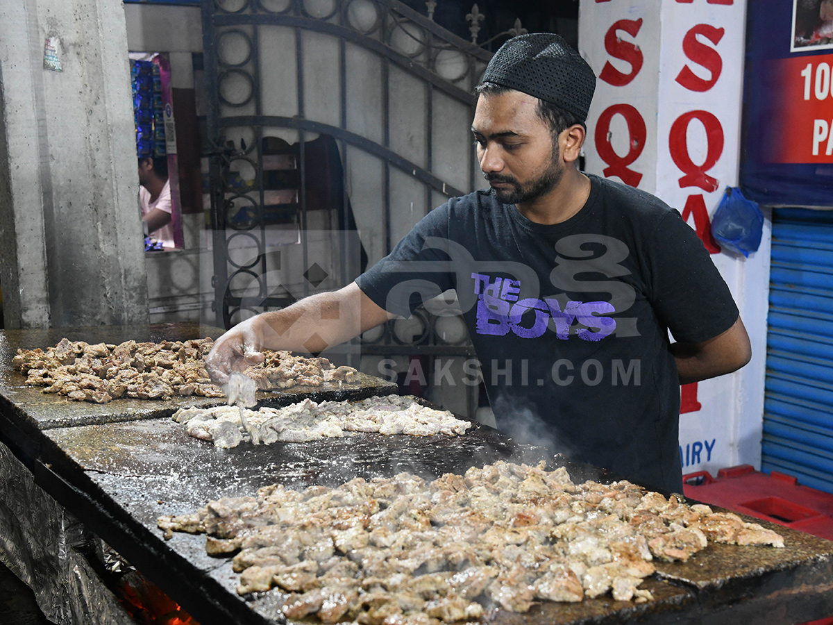 Hyderabad_20Ramadan_202026_20Special_20Food_20HD_20Photos__20_285_29.jpg 5