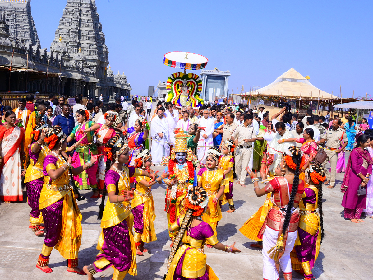 Yadagirigutta_20Sri_20Lakshmi_20Narasimha_20Swamy_20Annual_20Brahmotsavam__20_283_29.jpg 3