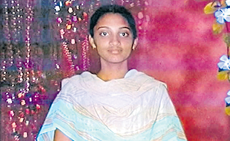 aayesha.jpg