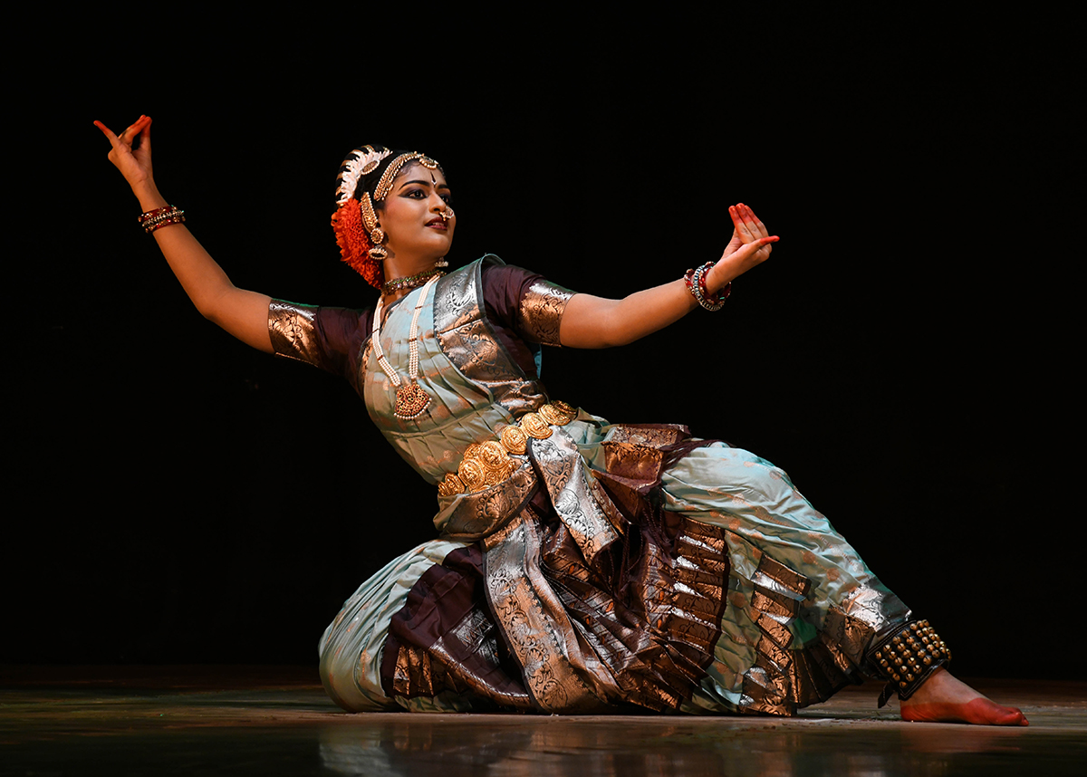 kuchipudi_20dance_20in_20hyderabad__20_2813_29.jpg 13