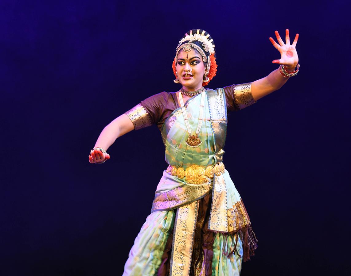 kuchipudi_20dance_20in_20hyderabad__20_2816_29.jpg 16