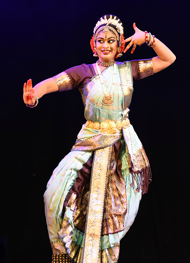 kuchipudi_20dance_20in_20hyderabad__20_2820_29.jpg 20
