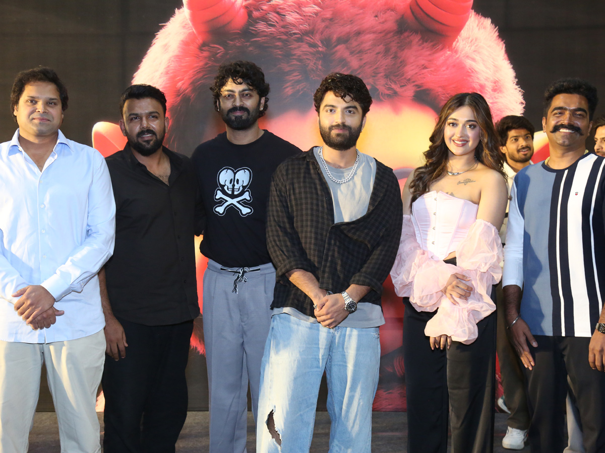 Vishwak_20sen_20CULT_20Movie_20Teaser_20Launch_20Photos_20_286_29.jpg 6