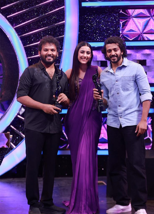 70th-Filmfare-Awards-2026-HD-Photos_-30.jpg 25
