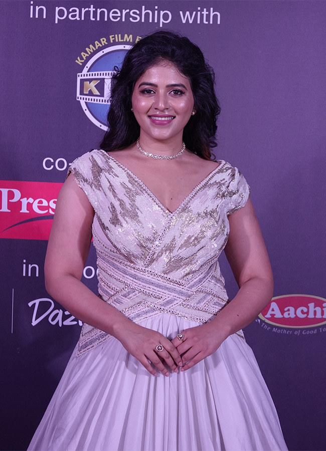70th_20Filmfare_20Awards_202026_20HD_20Photos__2027.jpg 22