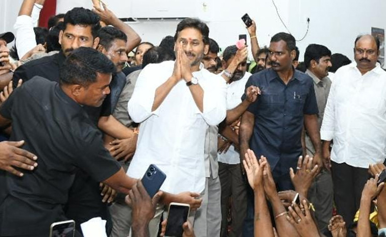 YS-Jagan-In-Pulivendula.jpg