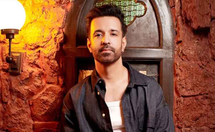 aamirali.jpg
