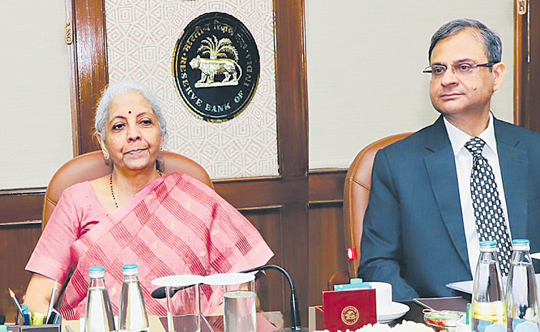 NIRMALA-SITHARAMAN.jpg