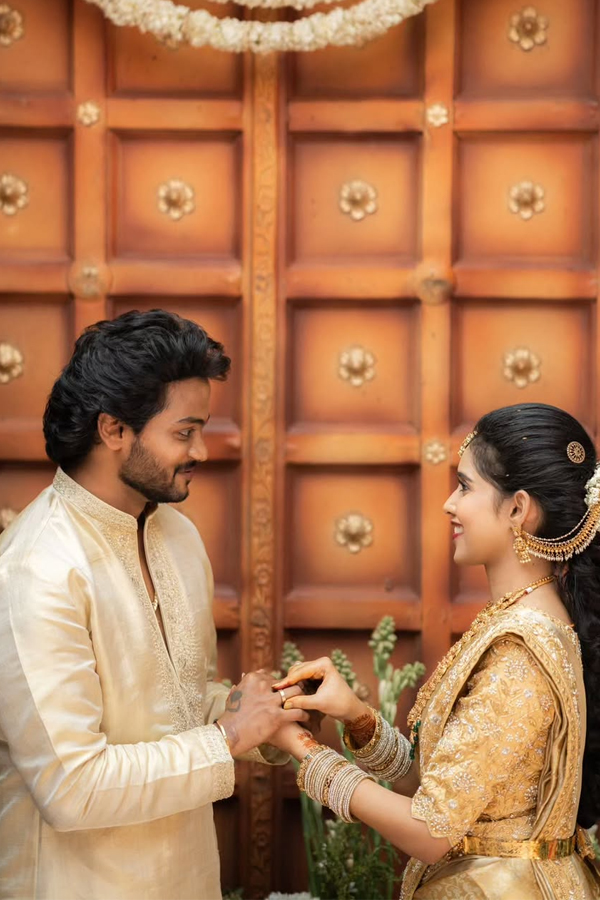 Shanmukh_20Jaswanth_20Engagement_20Photos_20_281_29.jpg 3