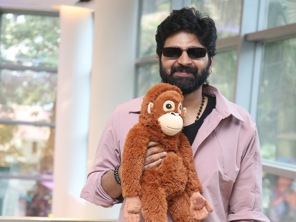Vishnu_20Vinyasam_20Movie_20Pre_20Release_20Press_20Meet__20_282_29.jpg 2