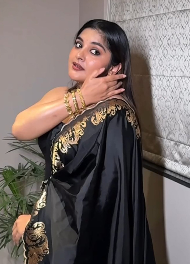 Actress_20Nivetha_20Thomas_20New_20Look_20HD_20Photos__20_2813_29.jpg 13