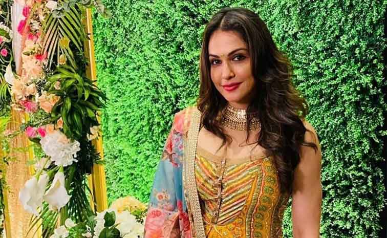 ishakoppikar.jpg