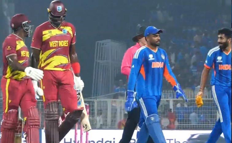 Westindies_TeamIndia.jpg
