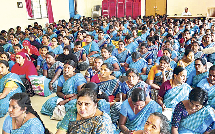 ANGANWADI-WORKERS.jpg