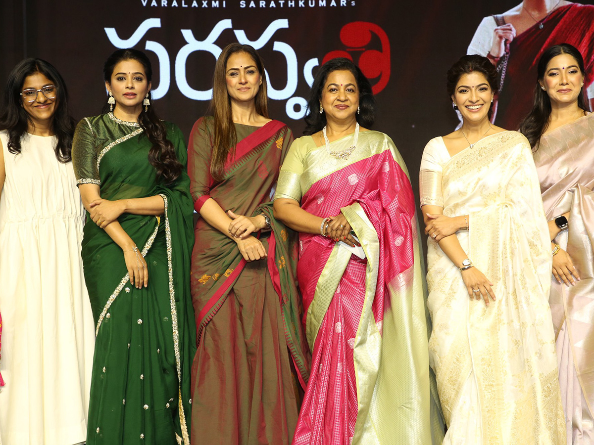 Varalaxmi_20Sarathkumar_20Saraswathi_20Movie_20Pre_20Release_20Event_20__20_281_29.jpg 1