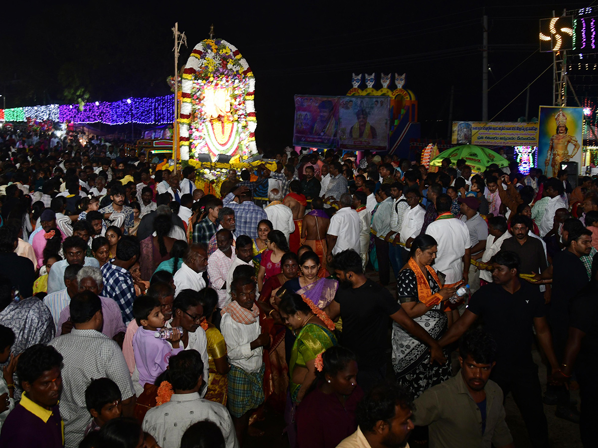 Sri_20Prasanna_20Anjaneya_20Swamy_20Tirunala_20Mahotsavam__20_283_29.jpg 3