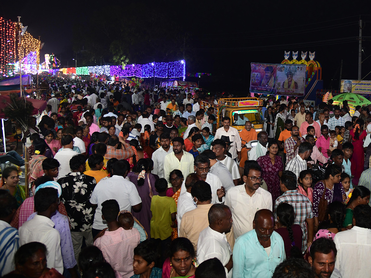 Sri_20Prasanna_20Anjaneya_20Swamy_20Tirunala_20Mahotsavam__20_287_29.jpg 7