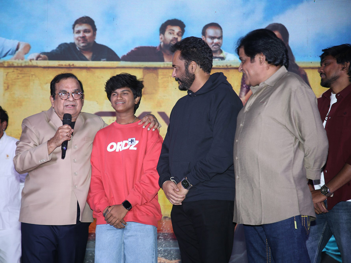 Sampradayini_20Suppini_20Suddapoosani_20Pre_20Release_20Event_20Photos__20_2810_29.jpg 10