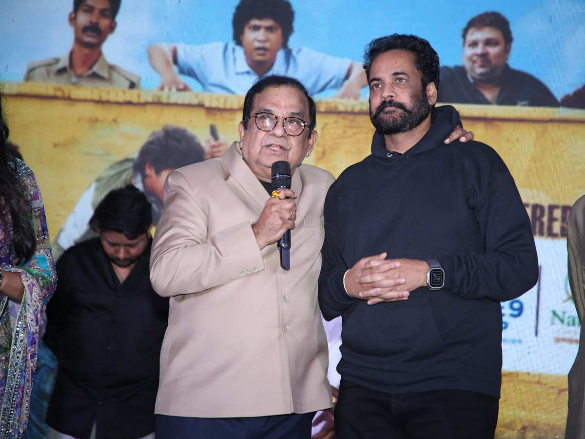 Sampradayini_20Suppini_20Suddapoosani_20Pre_20Release_20Event_20Photos__20_2815_29.jpg 15