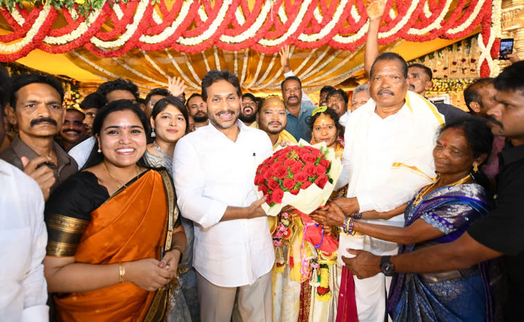 YS-Jagan-Visaka-Tour.jpg