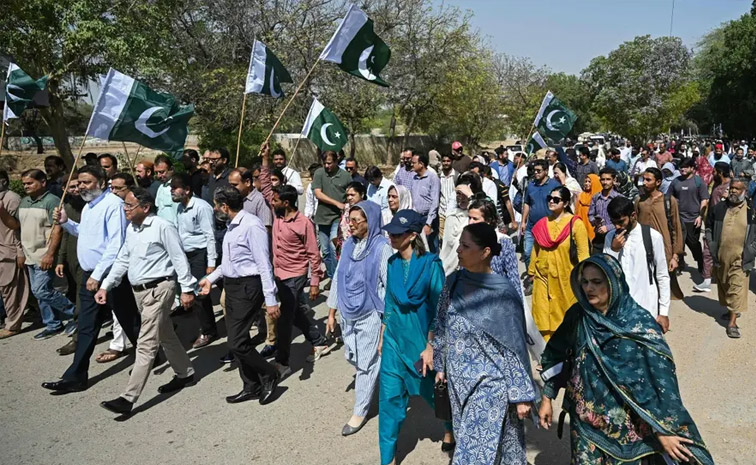 pak-border.jpg