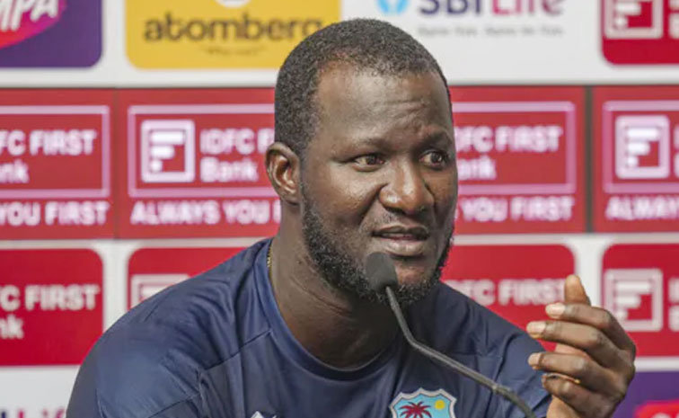 Daren-Sammy.jpg