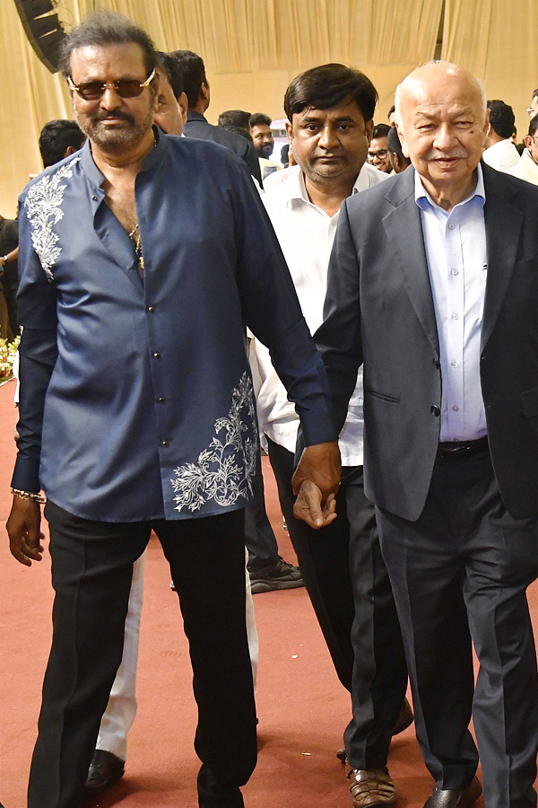 Telangana_20Deputy_20CM_20Bhatti_20Vikramarka_20son_20wedding_20Photos_20_283_29.jpg 13
