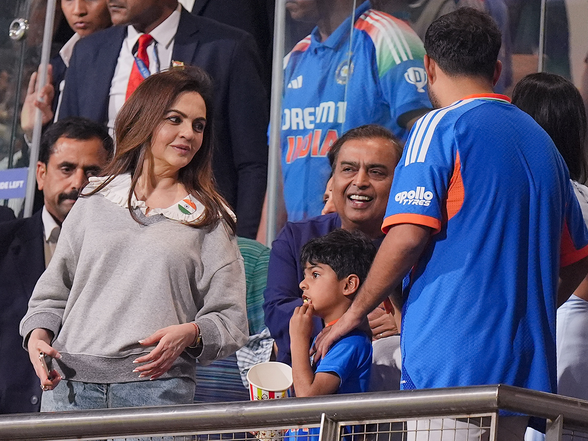 ICC_20Mens_20T20_20World_20Cup_202026_20Semifinal_20India_20and_20England_20at_20Wankhede_20Stadium__20_2811_29.jpg 11