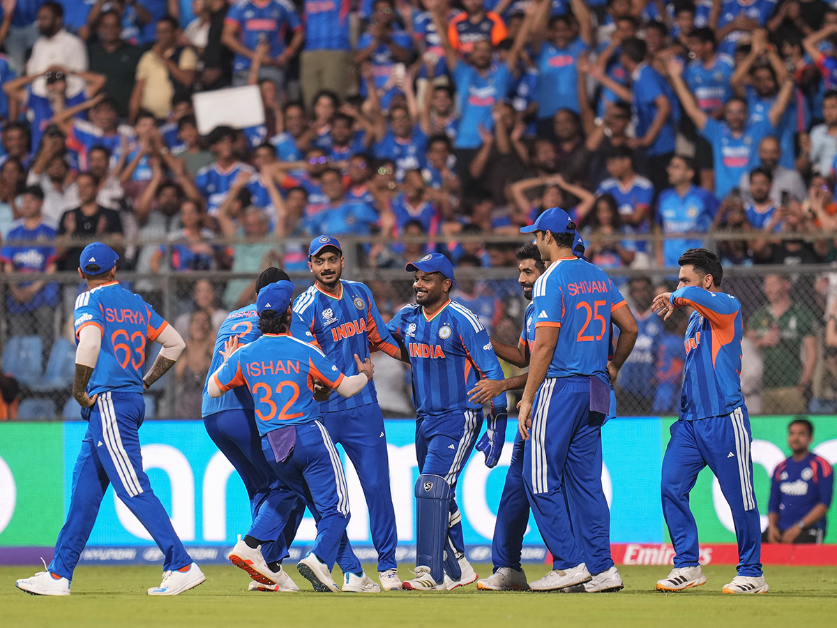 ICC_20Mens_20T20_20World_20Cup_202026_20Semifinal_20India_20and_20England_20at_20Wankhede_20Stadium__20_2814_29.jpg 14