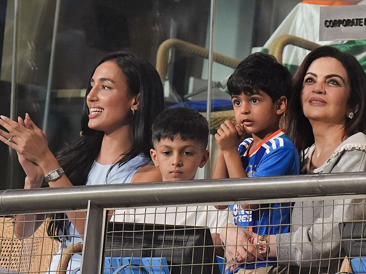 ICC_20Mens_20T20_20World_20Cup_202026_20Semifinal_20India_20and_20England_20at_20Wankhede_20Stadium__20_2822_29.jpg 22