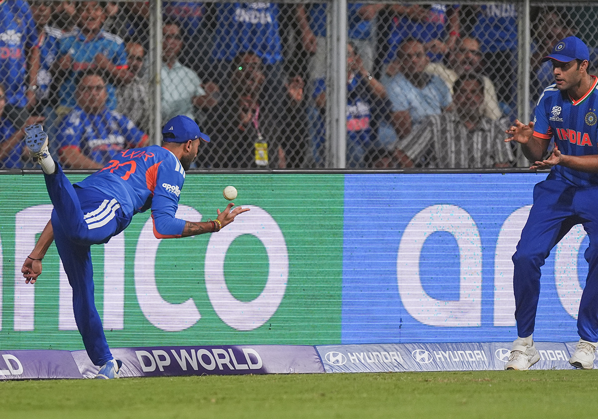 ICC_20Mens_20T20_20World_20Cup_202026_20Semifinal_20India_20and_20England_20at_20Wankhede_20Stadium__20_285_29.jpg 5