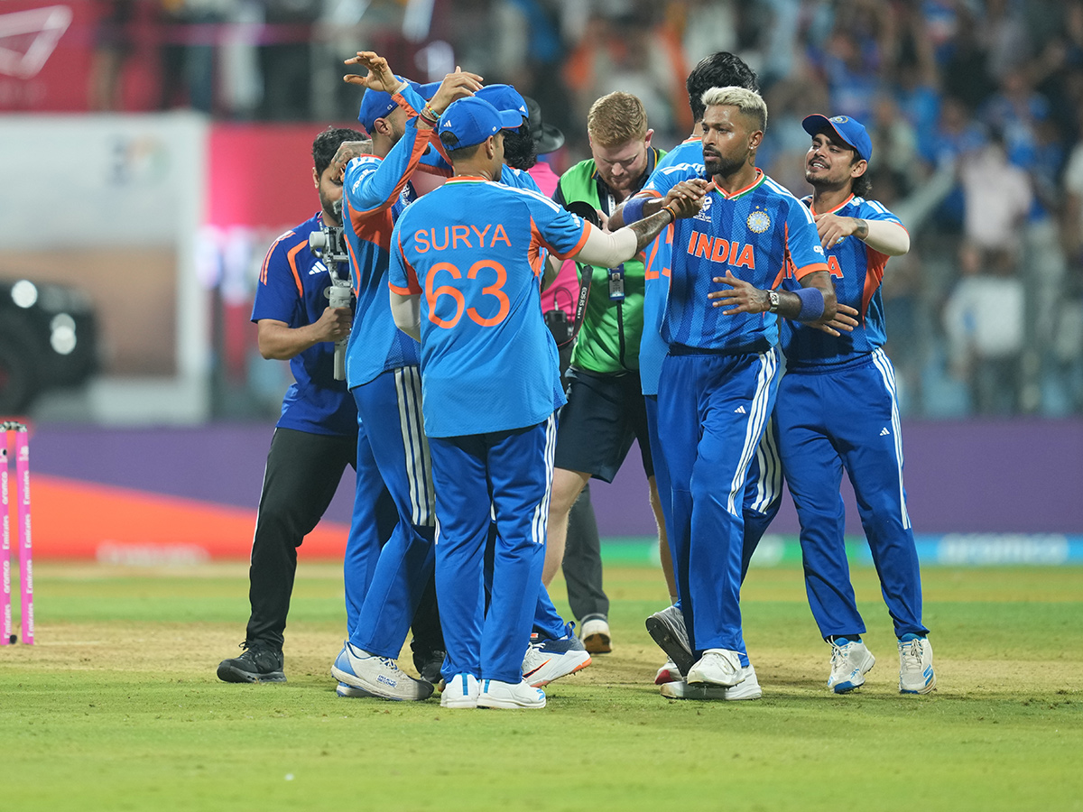 ICC_20Mens_20T20_20World_20Cup_202026_20Semifinal_20India_20and_20England_20at_20Wankhede_20Stadium__20_286_29.jpg 6