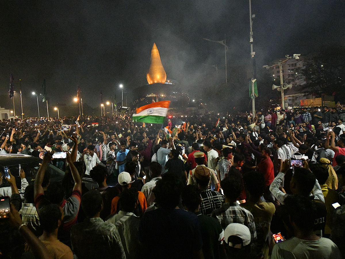 ICC_20Mens_20T20_20World_20Cup_202026_20Winning_20Celebrations_20in_20Hyderabad__20_288_29.jpg 8