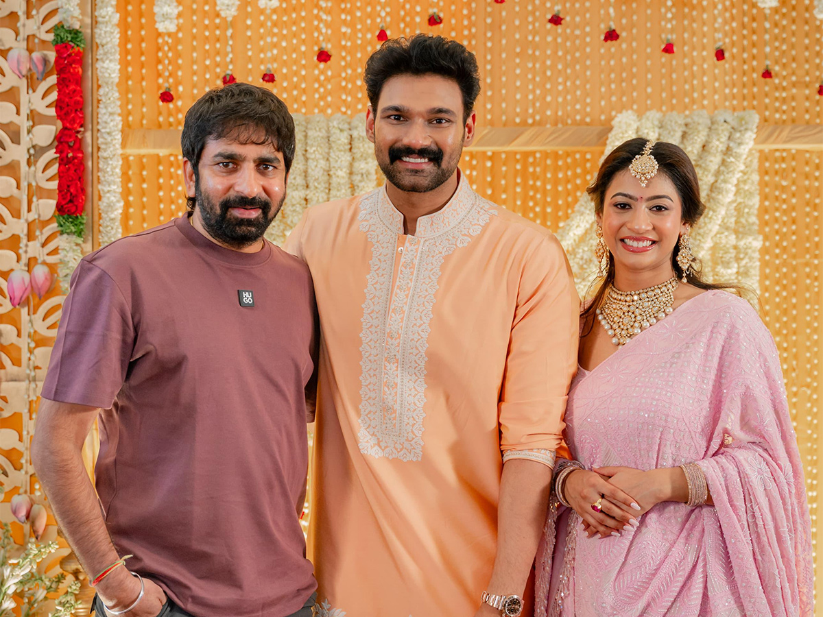 Bellamkonda_20Sai_20Sreenivas_20introduces_20his_20life_20partner_20Kavya_20Reddy__20_283_29.jpg 3