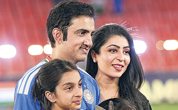 GAMBHIR.jpg